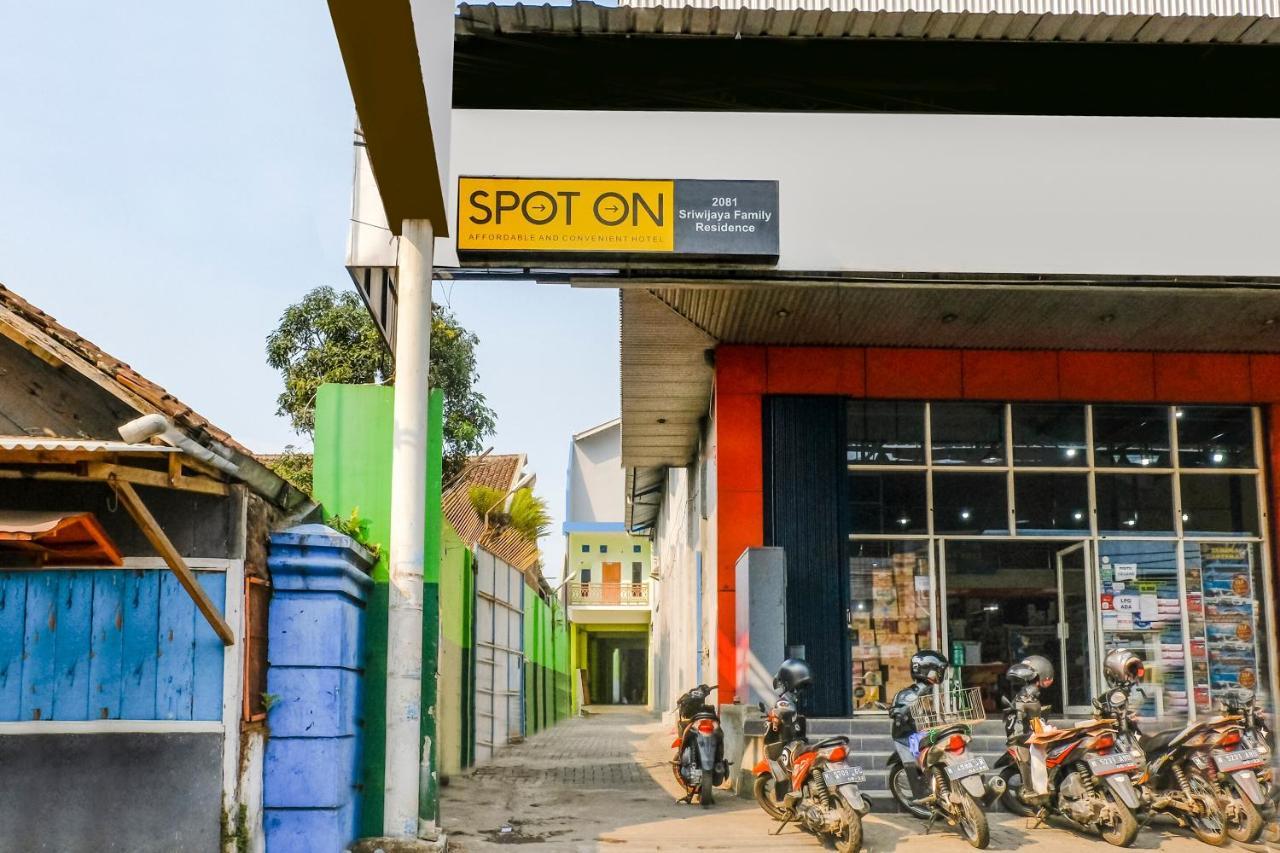 SPOT ON 2081 Sriwijaya Family Residence Lawang Dış mekan fotoğraf