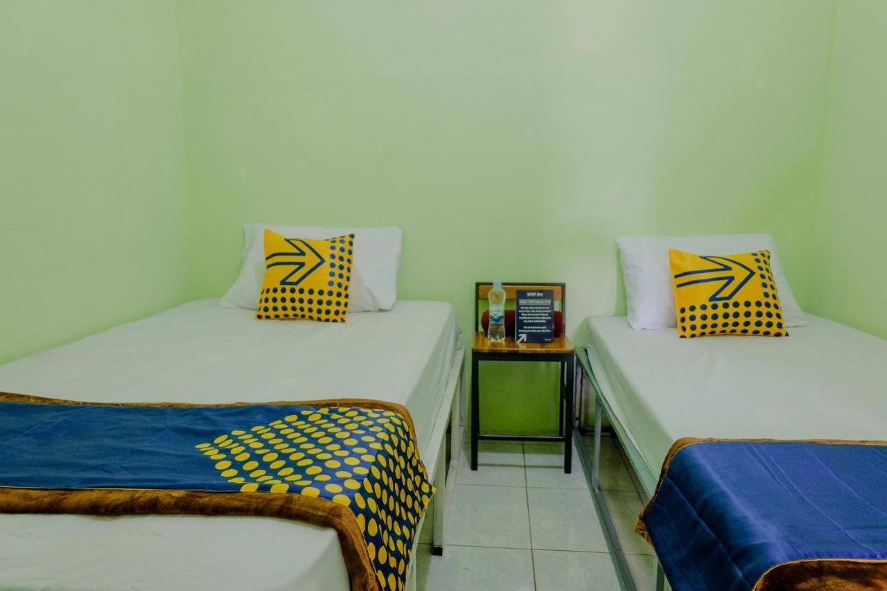 SPOT ON 2081 Sriwijaya Family Residence Lawang Dış mekan fotoğraf