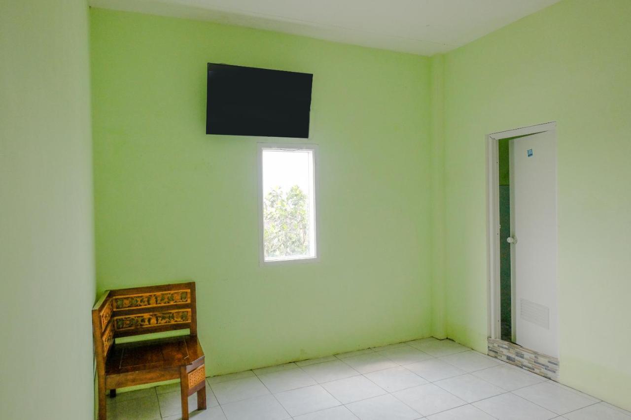 SPOT ON 2081 Sriwijaya Family Residence Lawang Dış mekan fotoğraf